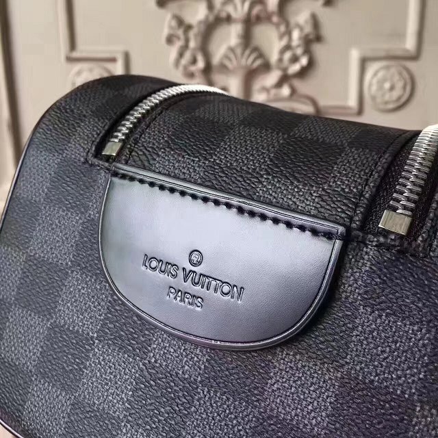 Louis vuitton original damier ebene cosmetic case N47528 black