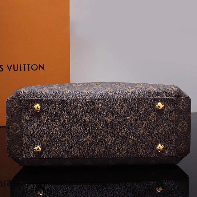 Louis vuitton original monogram montaigne bag mm M41056