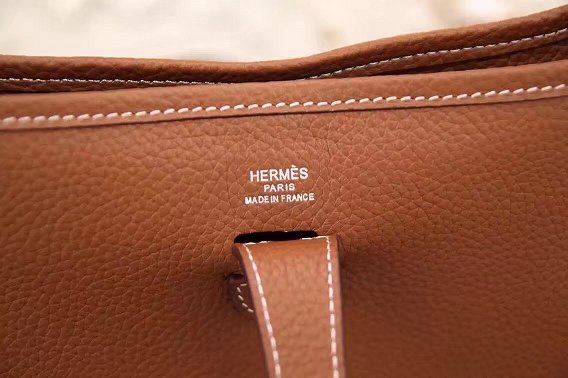 Hermes original togo leather evelyne pm shoulder bag E29 brown