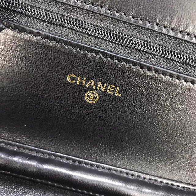 CC original caviar leather woc chain bag 33814-6 black