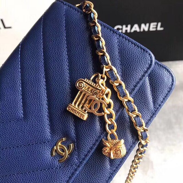 CC original grained calfskin woc chain bag 80983 blue