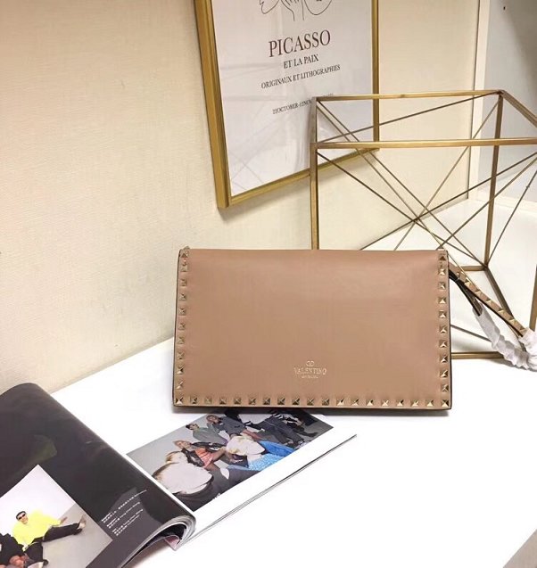 Valentino original calfskin rockstud clutch 0399 apricot