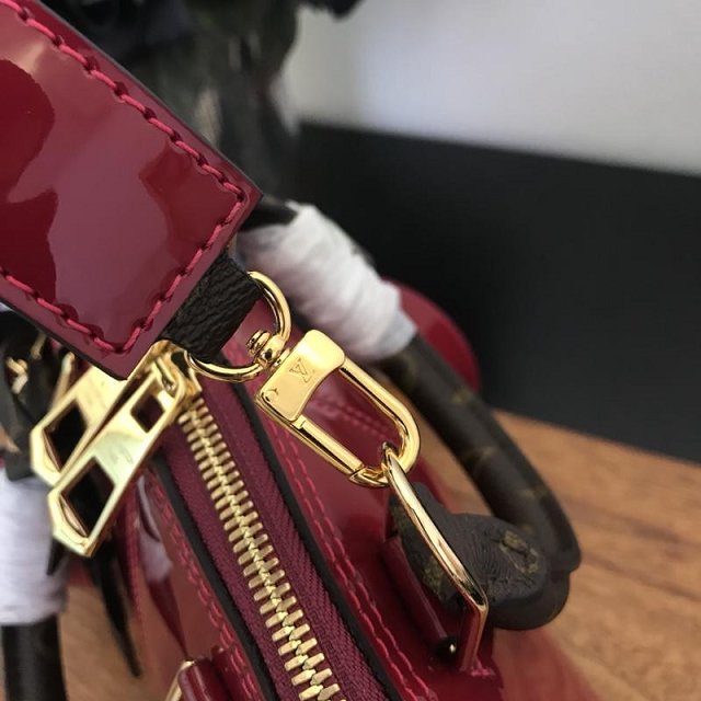 Louis vuitton original vernis leather alma BB M54785 burgundy