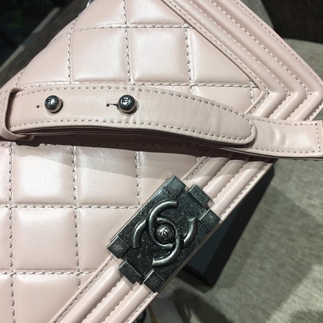 CC original calfskin medium boy handbag 67086-5 pink