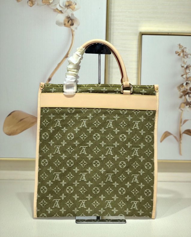 2020 Louis vuitton original denim tote handbag M95018 green