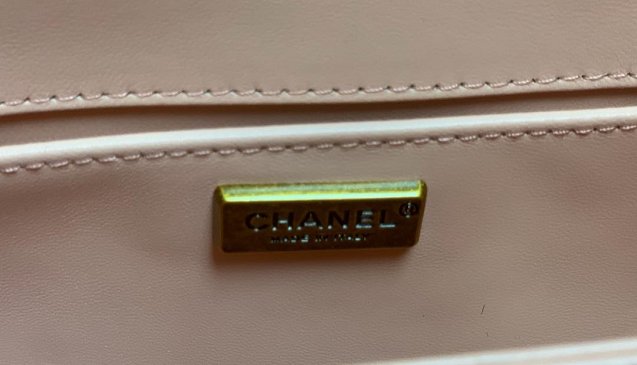 CC original genuine stingray skin boy bag A67086 light pink