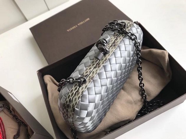 BV original silk chain knot clutch 498478 silver