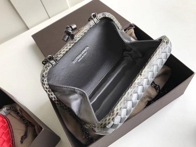 BV original silk chain knot clutch 498478 silver