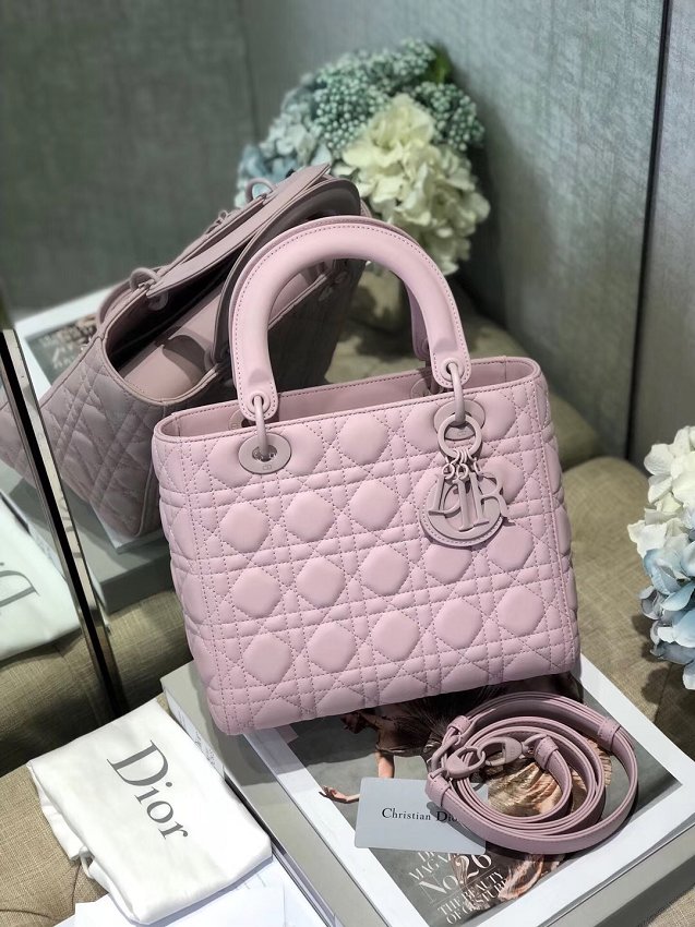 2019 Dior original lambskin medium lady dior ultra-matte bag M0565 pink