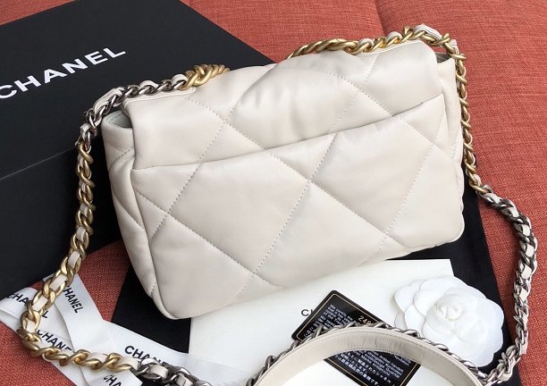 2020 CC original lambskin 19 flap bag AS1160 white