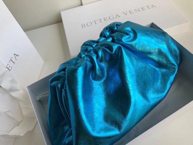 2019 BV original calfskin large pouch 576227 blue