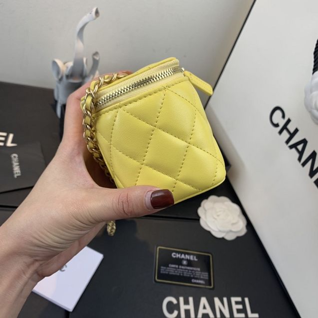 2020 CC original lambskin small box with chain AP1447 yellow