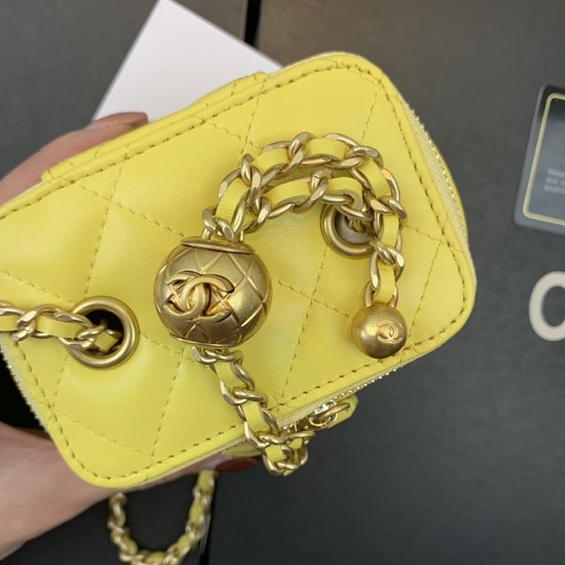 2020 CC original lambskin small box with chain AP1447 yellow