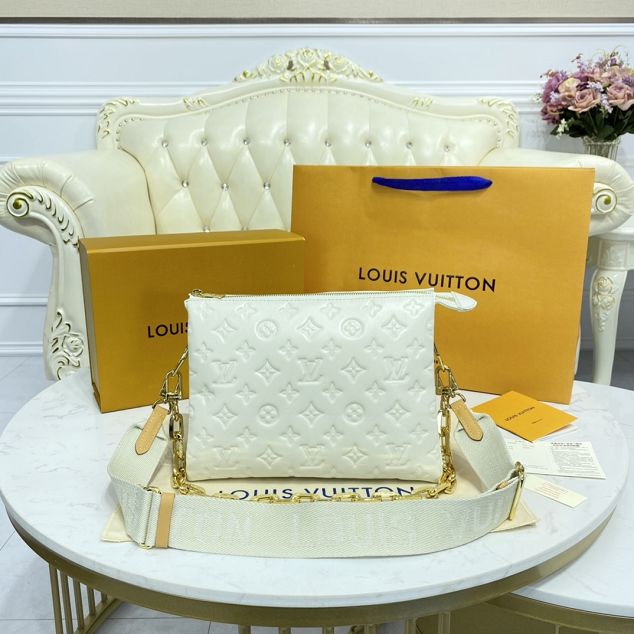 2023 Louis vuitton original lambskin coussin pm bag M57793 white