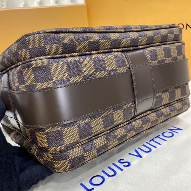 Louis vuitton original damier ebene naviglio messenger bag N45255 