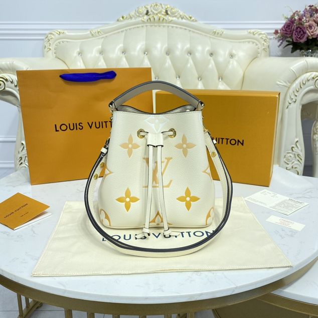 Louis vuitton original embossed calfskin neonoe BB bag M45716 white