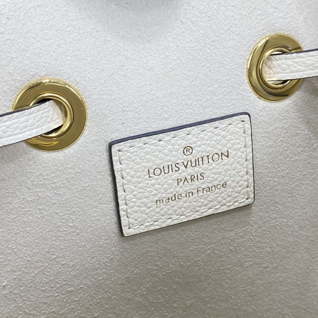 Louis vuitton original embossed calfskin neonoe BB bag M45716 white