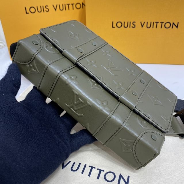  Louis vuitton original calfskin trunk slingbag M57952 green