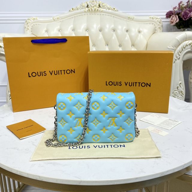 Louis vuitton original lambskin pochette coussin M80744 mint