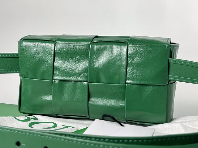 BV original paper calfskin cassette belt bag 651053 green