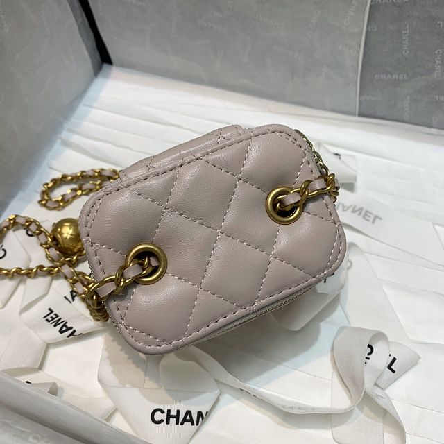 CC original lambskin small vanity with chain AP1447 light pink