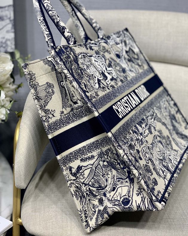 Dior original canvas book tote bag M1286 blue