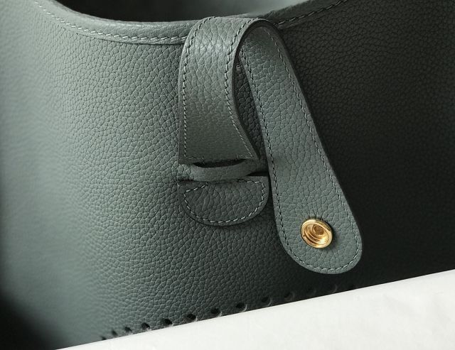 Hermes original togo leather evelyne pm shoulder bag E28 vert amande
