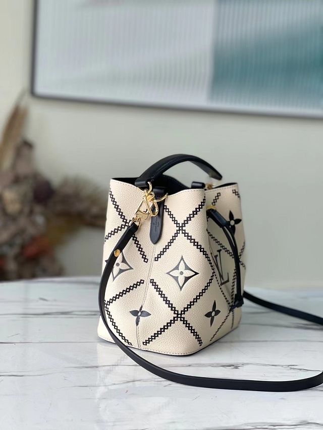 Louis vuitton original calfskin neonoe bucket bag mm M46023 white