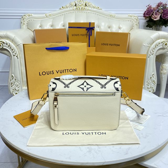 2022 Louis vuitton original calfskin pochette metis M46028 white