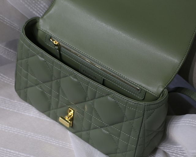 Dior original macrocannage calfskin medium caro bag M9242 green