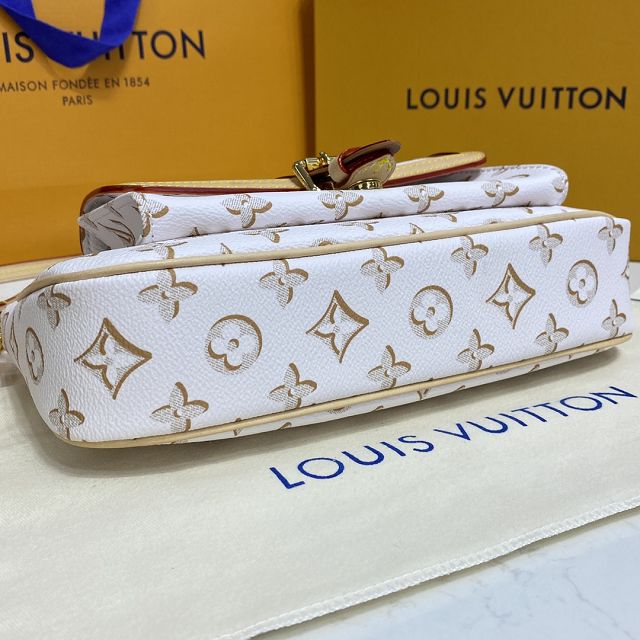 Louis vuitton original coated canvas maxi multi pochette M20920 white