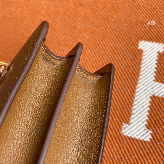 Hermes original evercolor leather roulis bag R18 beige de weimar