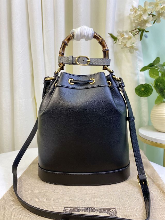 2023 GG original calfskin diana small bucket bag 724652 black