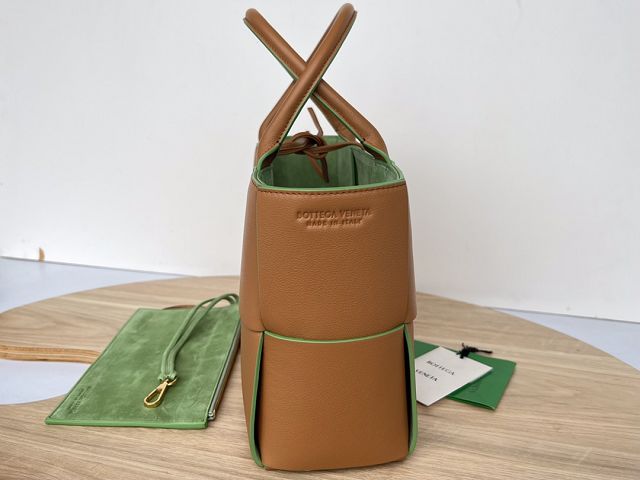 BV original grained calfskin small arco tote bag 652867 brown&green