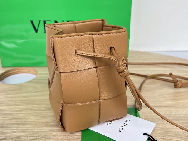 BV original lambskin cassette small bucket bag 680217 brown