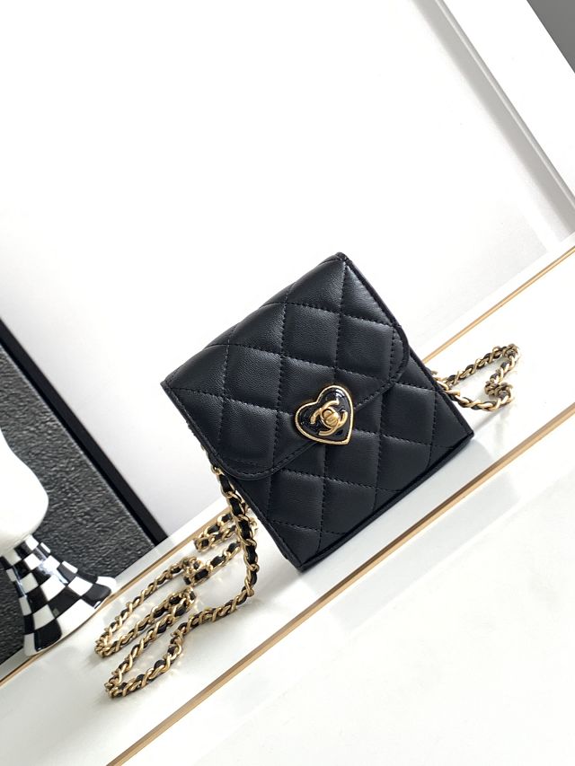 CC original lambskin clutch with chain AP3291 black