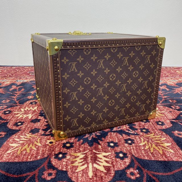 Louis vuitton original monogram canvas cotteville 34 suitcase M21329