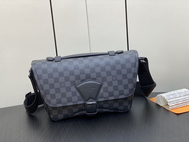 Louis vuitton original damier graphite montsouris messenger bag M46686 