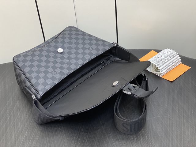 Louis vuitton original damier graphite montsouris messenger bag M46686 