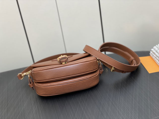 Louis vuitton original epi leather saumur BB M23470 brown