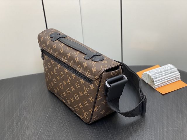 Louis vuitton original monogram canvas montsouris messenger bag M46685 