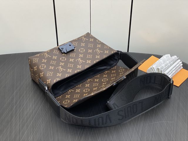 Louis vuitton original monogram canvas s-cape messenger bag M46795 