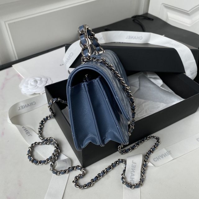 CC original crumpled calfskin clutch with chain AP3566 navy blue