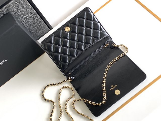 CC original calfskin clutch with chain AP3785 black