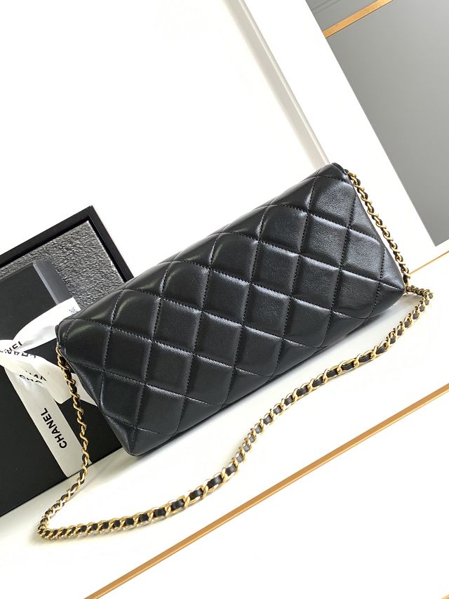 CC original lambskin clutch with chain AP5001 black