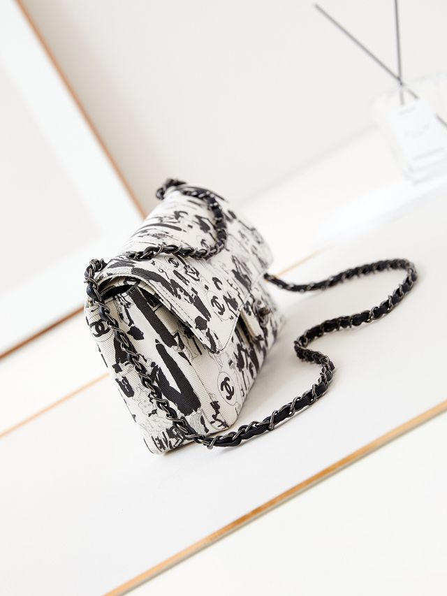 CC original fabric medium flap bag A01112 white&black