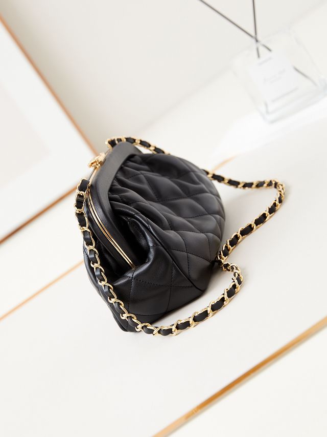 CC original lambskin clutch AS4717 black