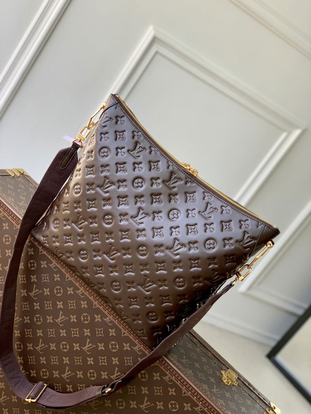 Louis vuitton original monogram calfskin coussin hobo MM M12072 chocolat