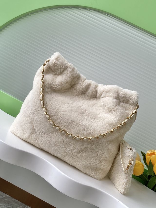 CC original shearling 22 small handbag AS3260 white