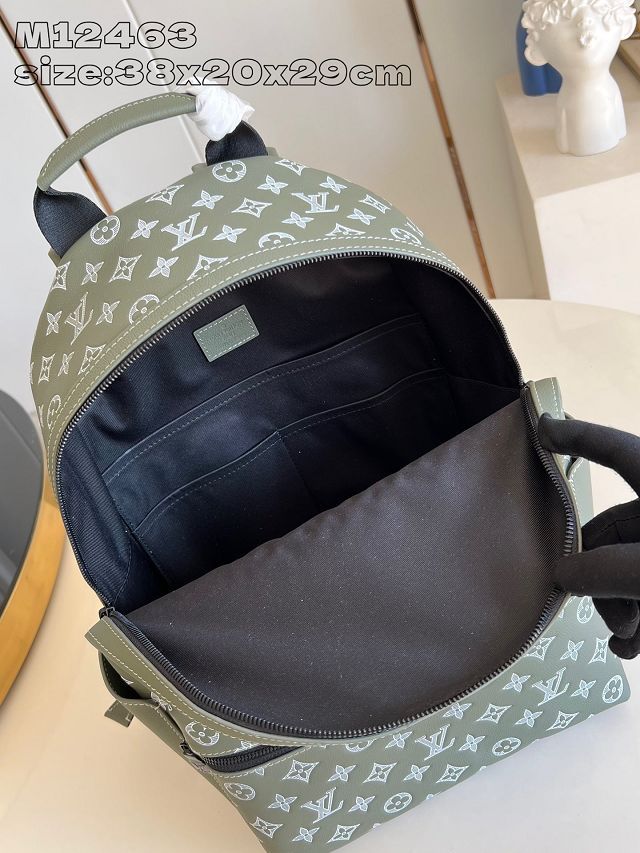 Louis vuitton original calfskin discovery backpack M12463 green